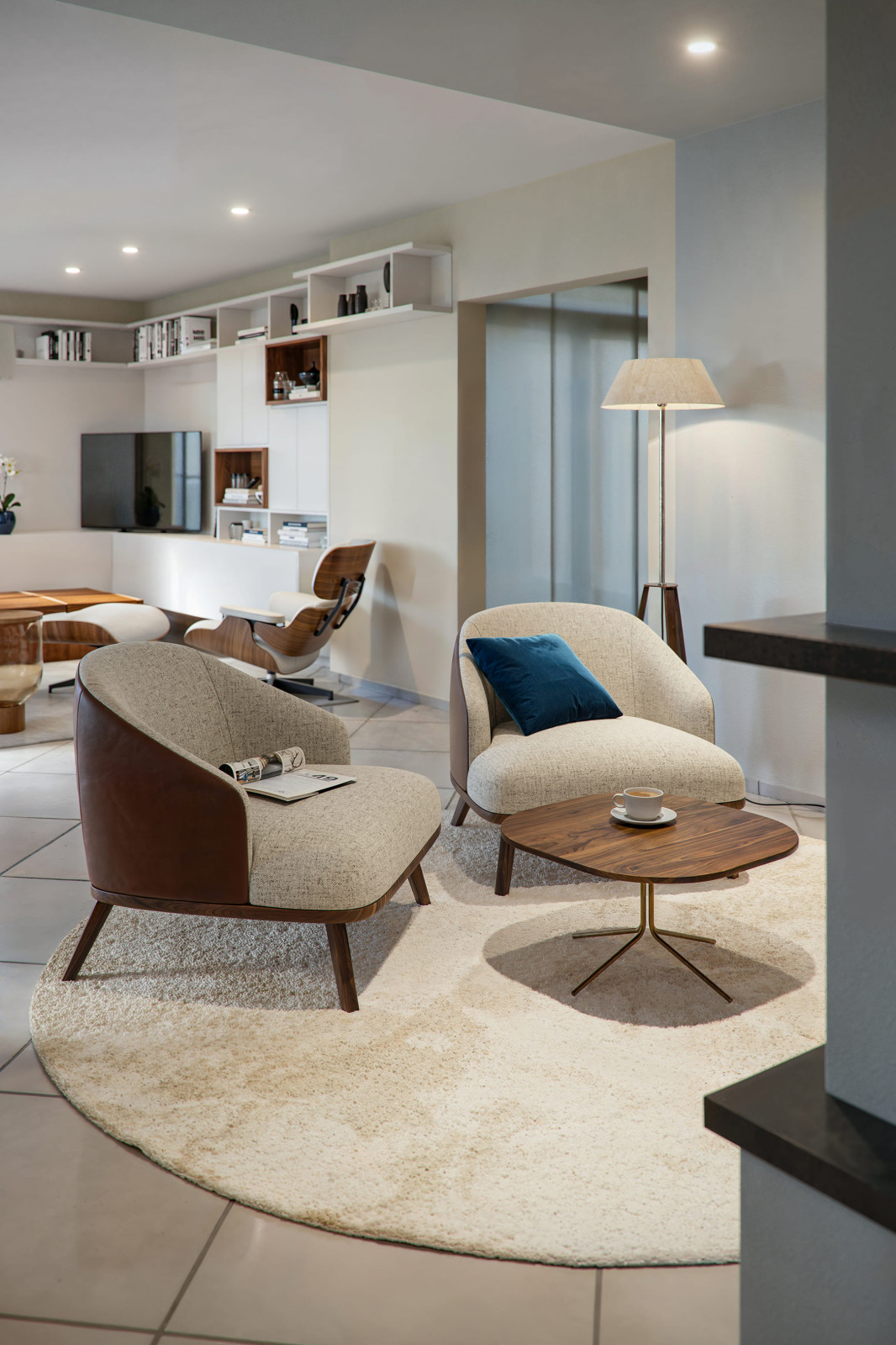 VIEW 4 DEF VIEW 4 DEF