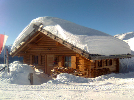 una_baita_nella_neve.jpg