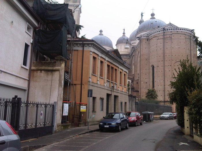 IMG00037-20110107-1309.jpg