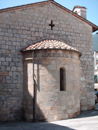 Abside_chiesa_S.Michele.jpg