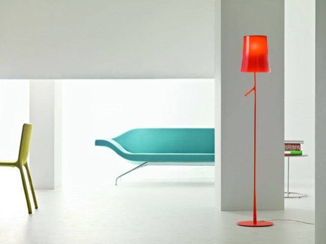 Foscarini-BIRDIE-lampada-da-stelo-di-Foscarini__2151_1.jpg