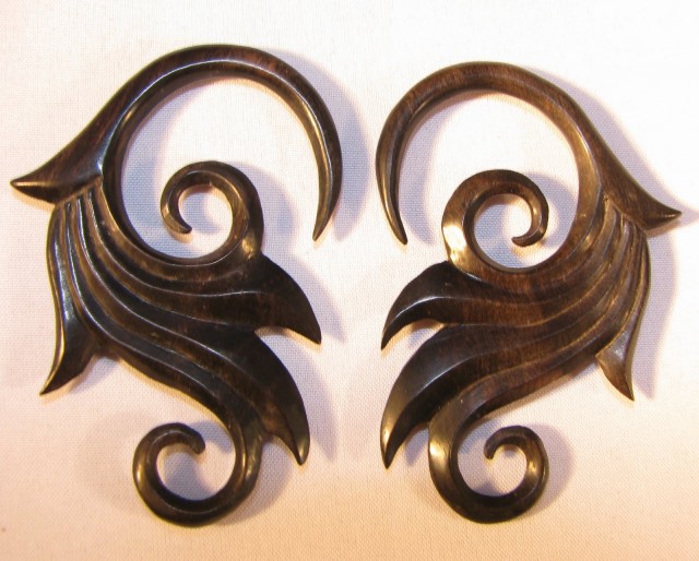 ebony9.jpg