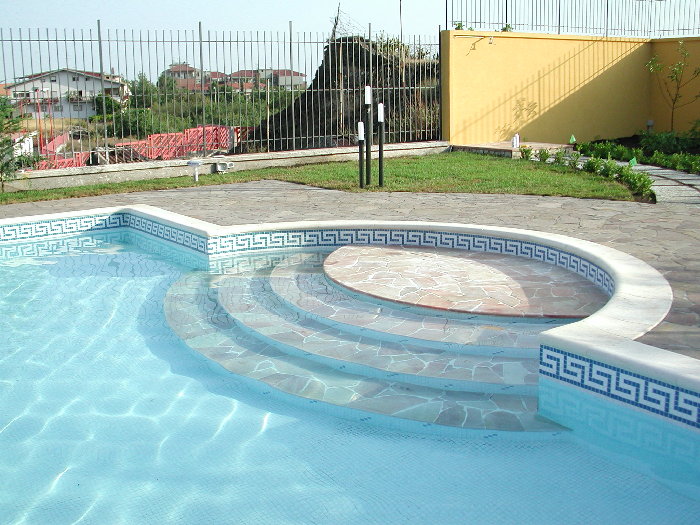 PISCINA.C.A..jpg