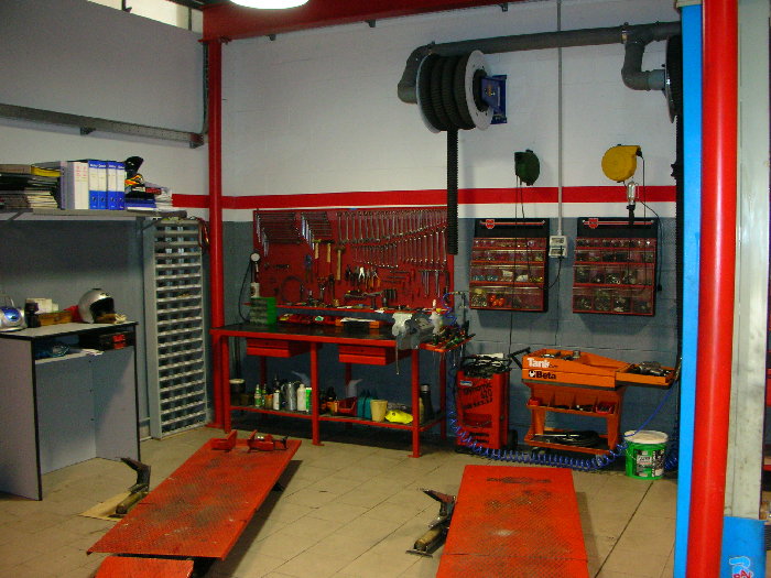 image-officina_panoramica.jpg