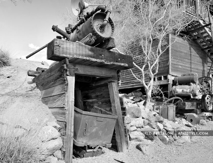 goldfield-black-white.jpg