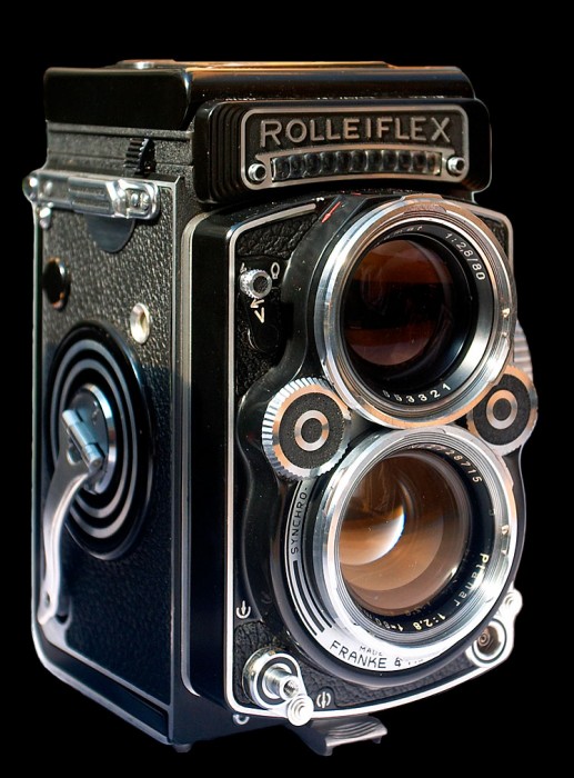 Rolleiflex_camera.jpg