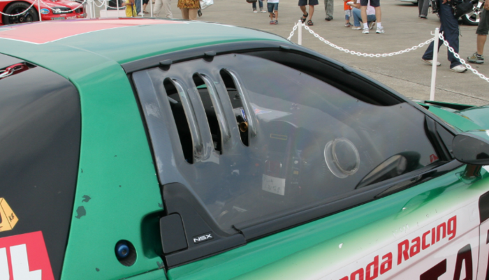TakataNSX2004_window_closeup.PNG