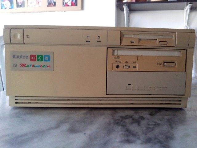 computador-antigo.jpg
